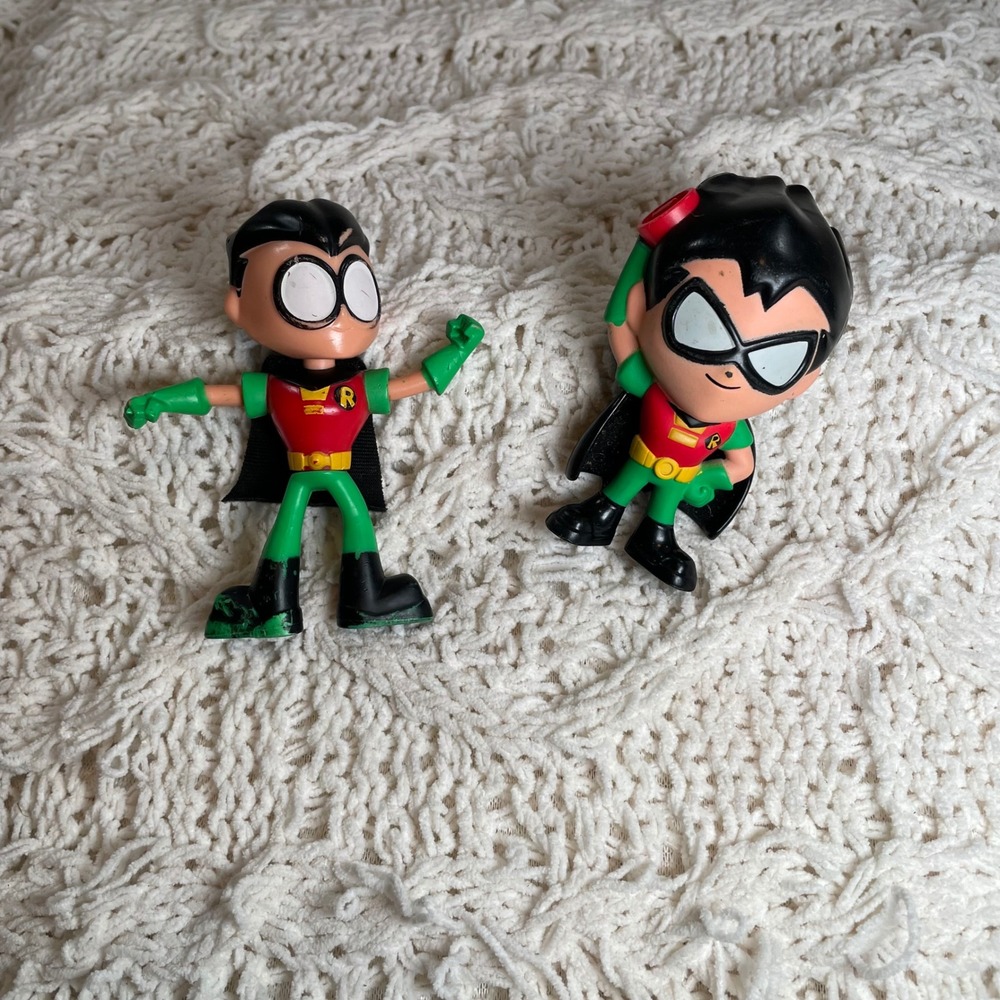 Teen Titans Go Robin Action‎ Figure Lot DC Comics McDonalds Happy Meal Toys 2pc